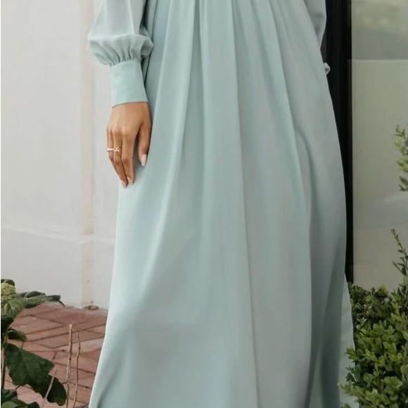 SOLD Bohme Dress Sage Green - Picture 3 of 6